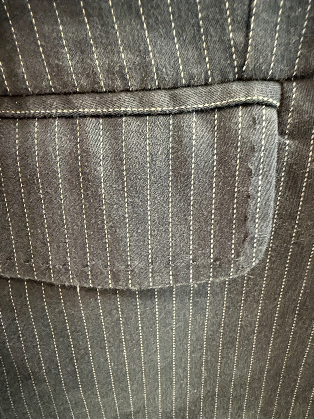 Tommy Hilfiger Women’s Navy and white pinstripe Blazer Jacket size 12 - Picture 3 of 7